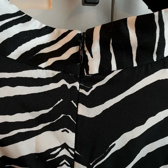 SOLD - Zara Animal Zebra Print Floaty Contrast Dress - Picture 4 of 9